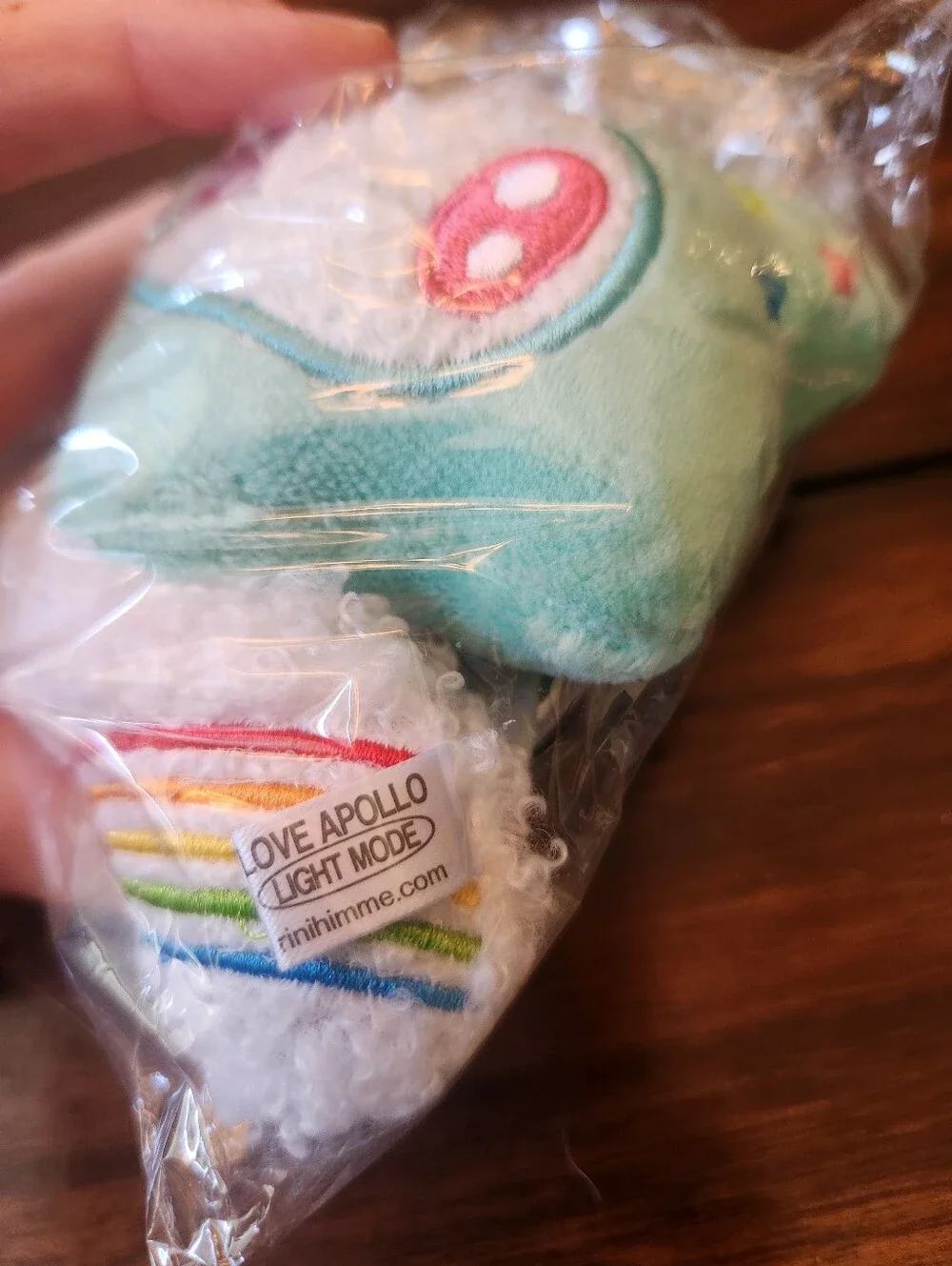 love apollo plush - light mode - NWT